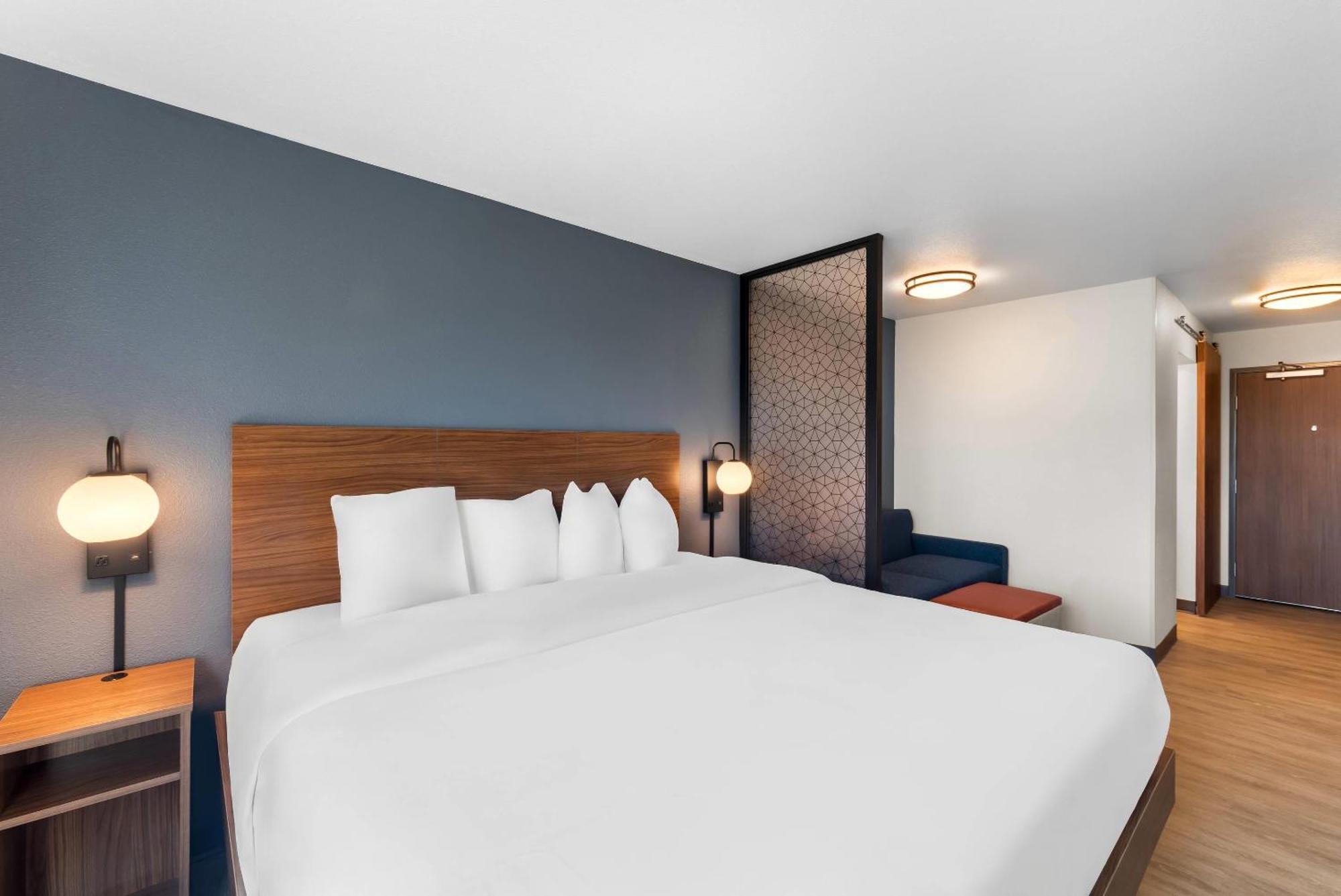 Everhome Suites Бастроп Екстериор снимка
