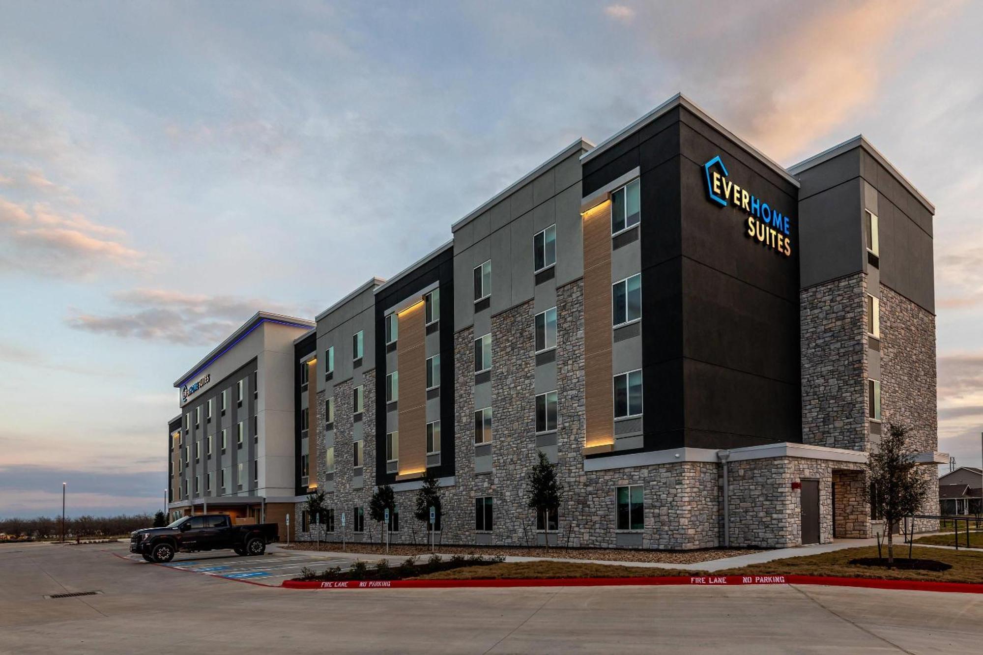 Everhome Suites Бастроп Екстериор снимка